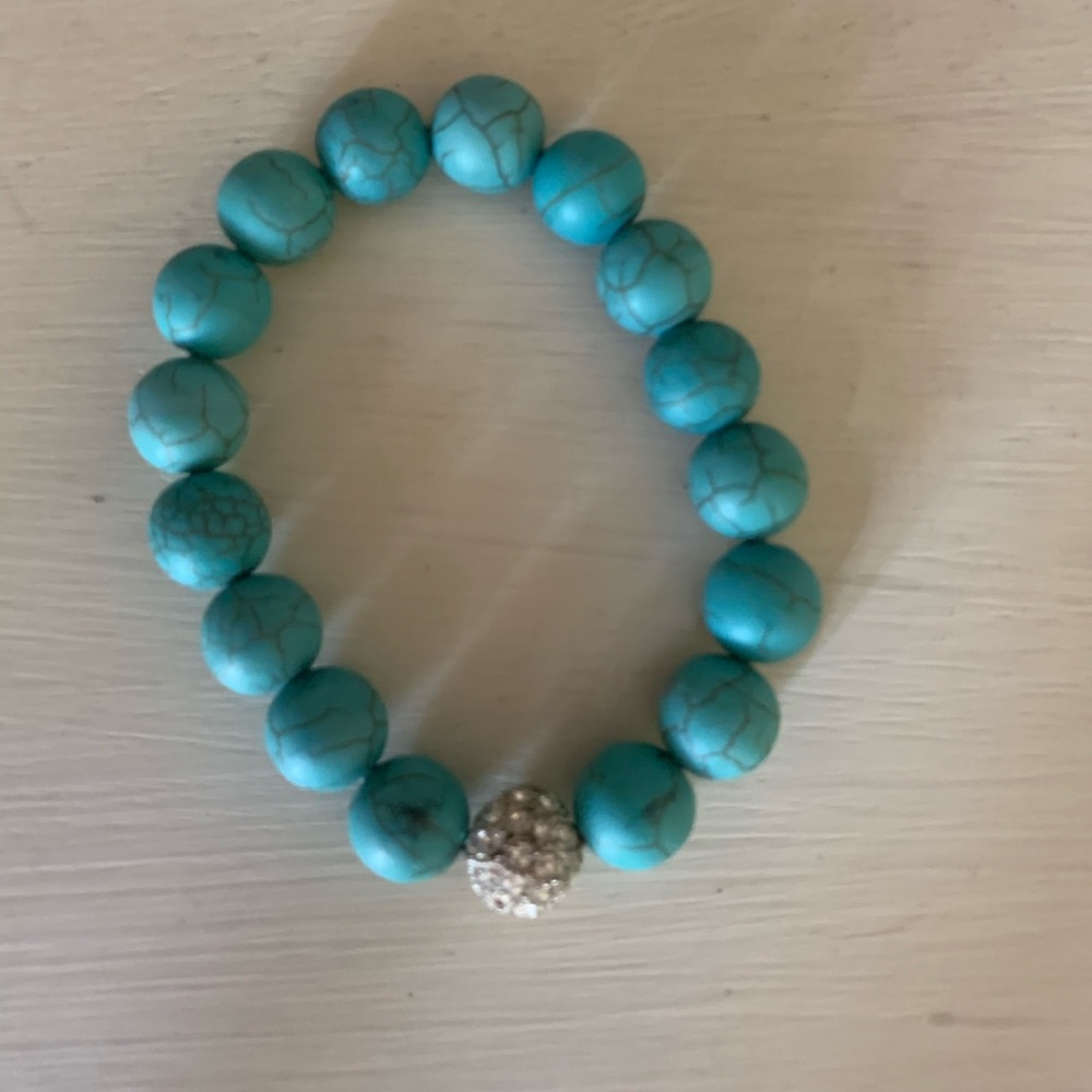 HIGH END COSTUME JEWERLY